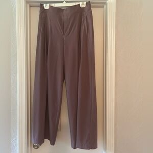 Athleta Brooklyn Heights Wide Leg High rise Pant. Size 12 Casual Workwear